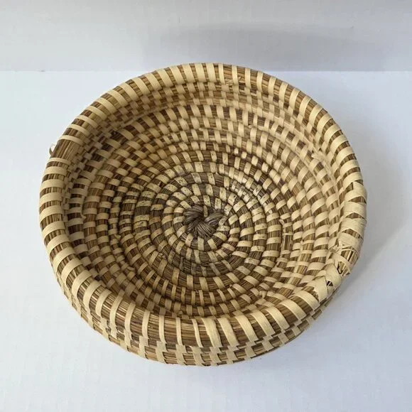 South Carolina Sweetgrass Gullah Basket 7" Round Catch All Handmade - Picture 10 of 14